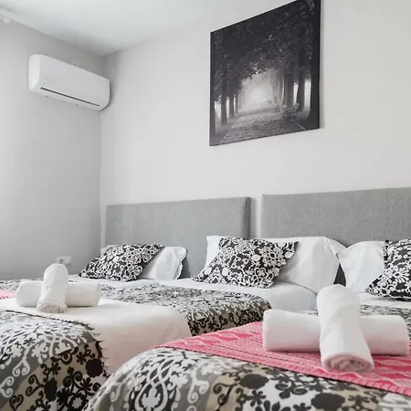 Apartament Spectacularly Updated For Large Groups! *