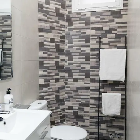 Spectacularly Updated For Large Groups! Apartament *